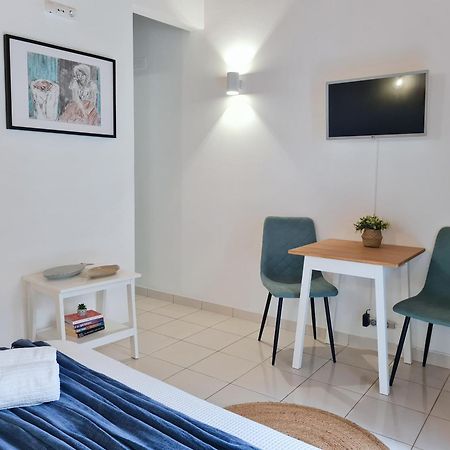 Villa Minha Casa Sua Casa - Cozy Little House, Ac & Wifi Ferragudo  Esterno foto